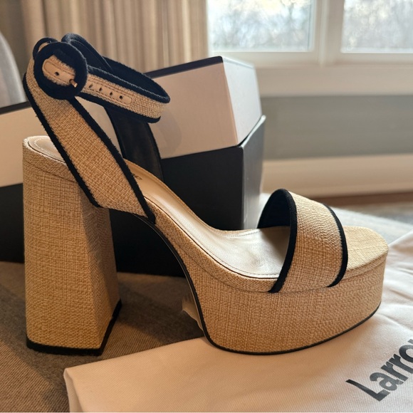 Larroude Shoes - NWT • Larroude Dolly Sandal • Sz 7.5